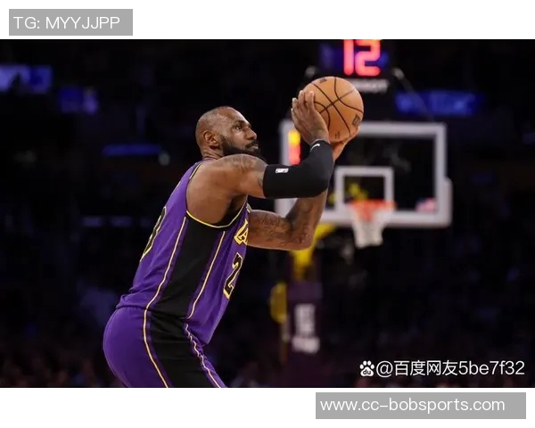 詹姆斯罚球表现不佳14投仅7中贡献23分6助攻球队遭遇惨败正负值惨淡18